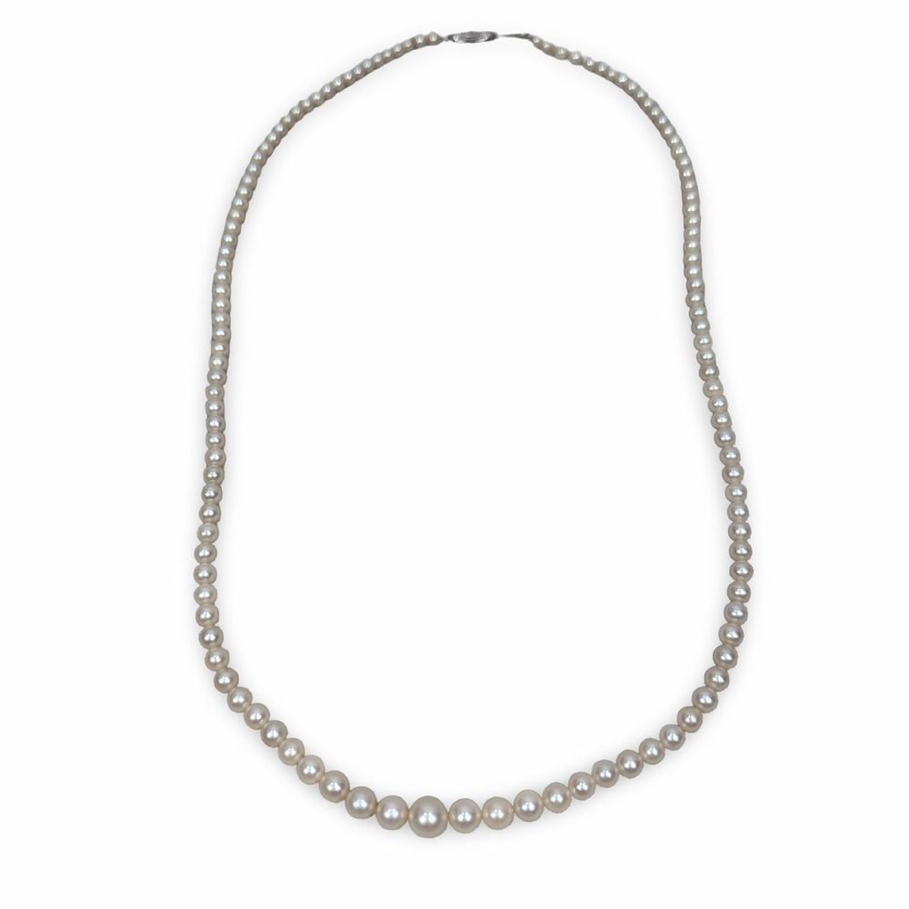 Vintage‎ Graduated Cultured Pearl Necklace 14K White Gold Filigree Clasp 18"